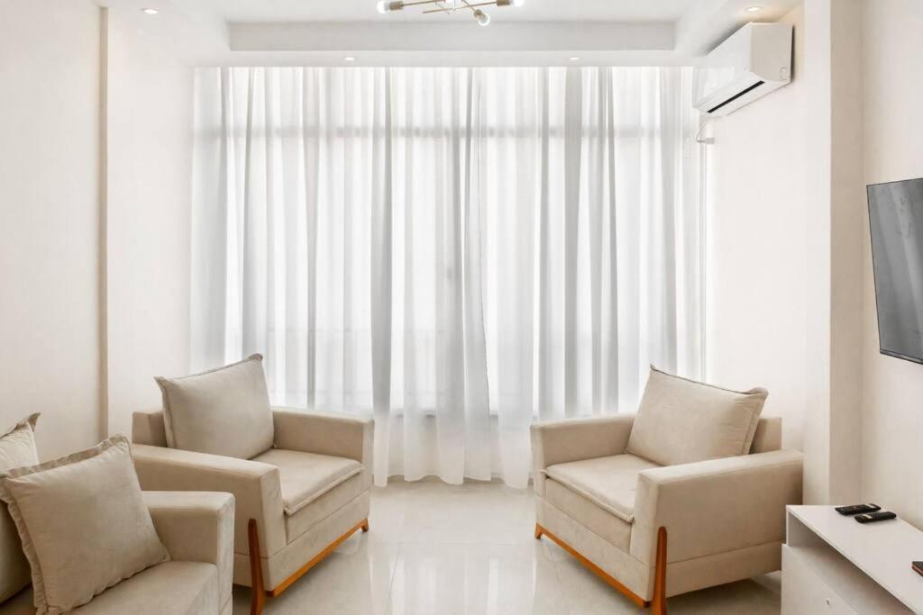 Copacabana 1 Quadra Vista Parcial Mar Apartment Rio de Janeiro